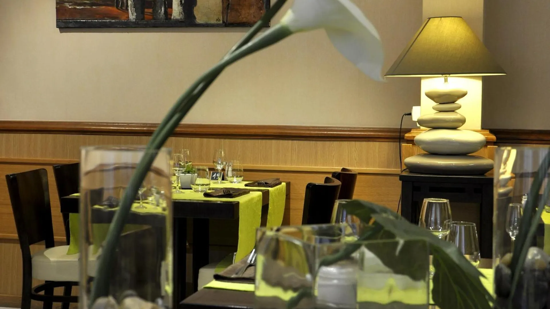 Logis Hotel Restaurant Du Midi - Rodez Centre