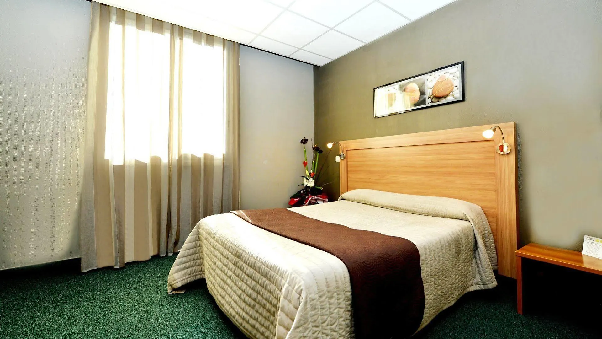 Logis Hotel Restaurant Du Midi - Rodez Centre